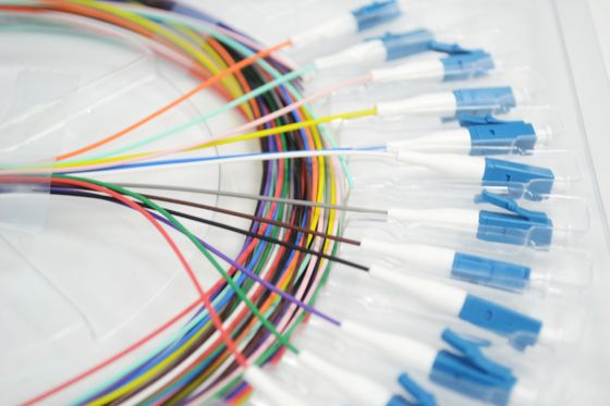SC APC UPC 8 de FOC LC trança da fibra da fita de 12 cores