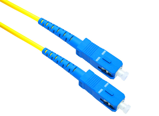 Cabo de remendo ótico blindado 0.9mm do metal flexível de FTTH com o conector do SC/LC/FC